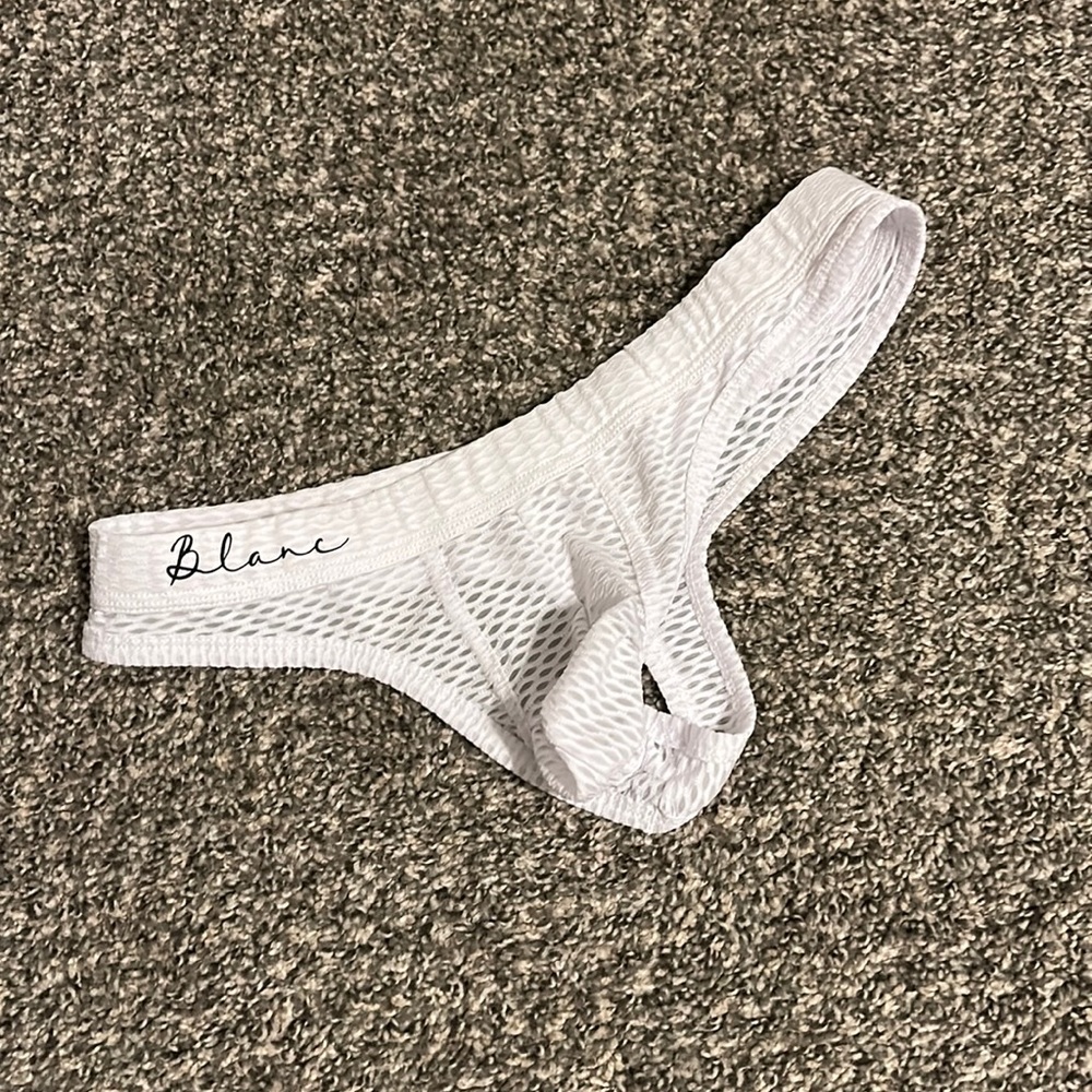 Blanc White Thong